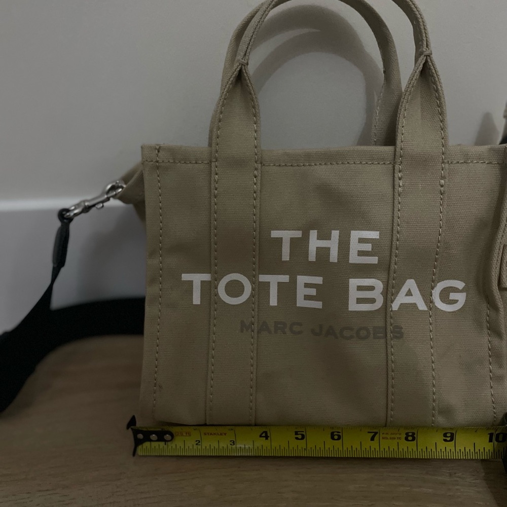 Marc Jacobs Beige Messenger Bag
